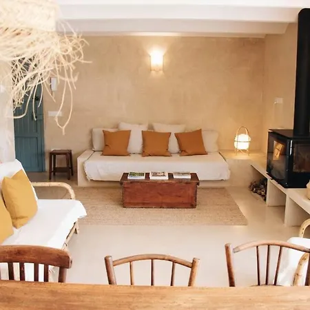 Villa Camades - Casa Amb Jardi I Piscina A L'emporda